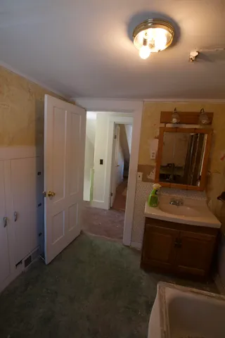 $155,000 | 103 Pleasant Street, Dexter, ME 04930