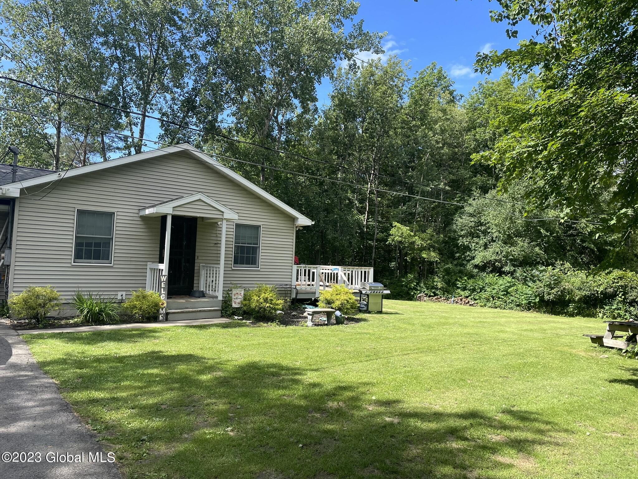 99 Snake Hill Road Schenectady, NY 12302 - Photo 2 of 26 2023-09-12 17.50.53-1