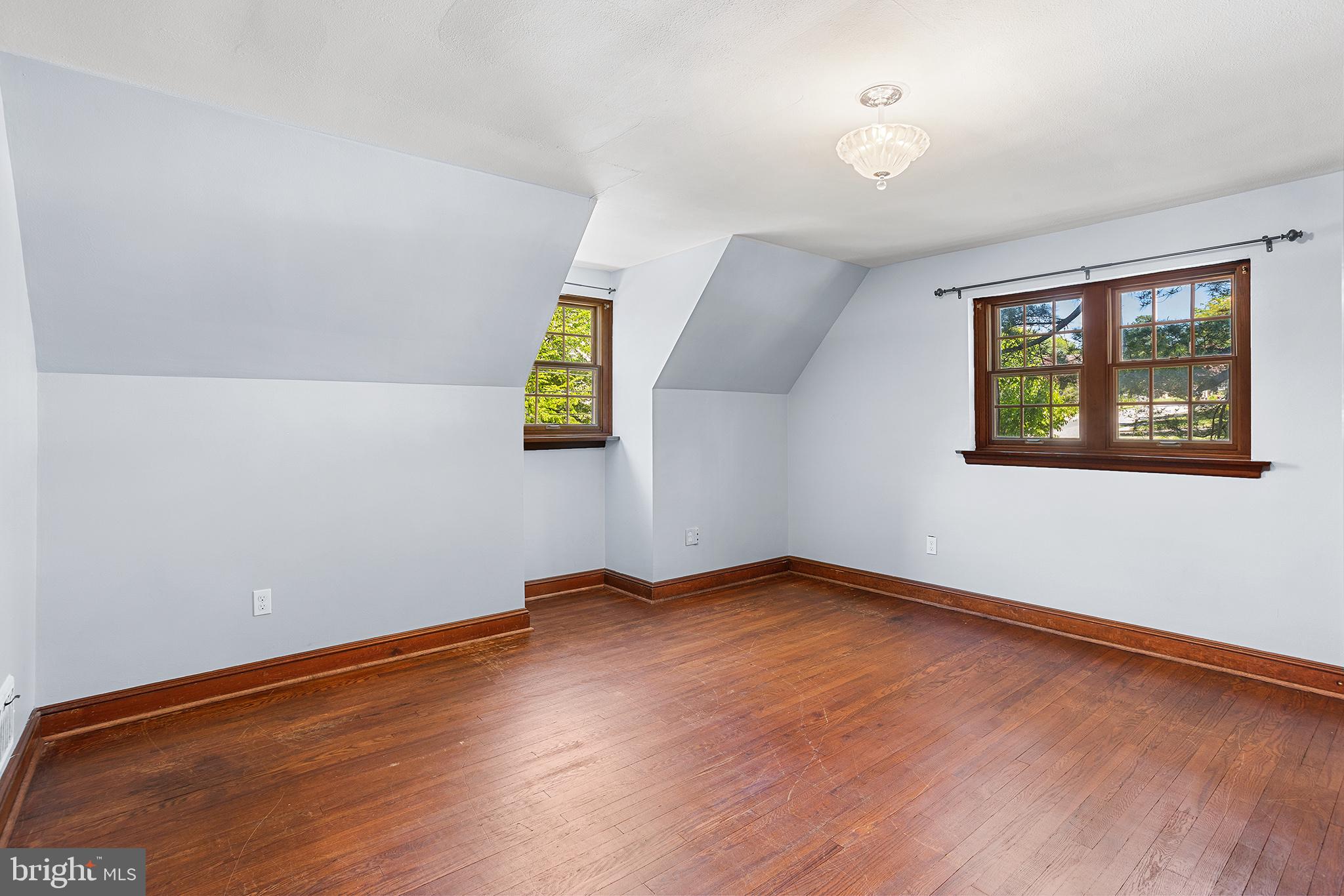 217 East Thomson Avenue Springfield, PA 19064 - Photo 22 of 32