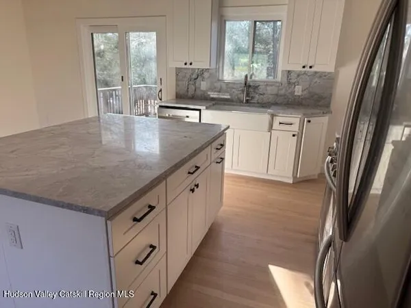 $765,000 | 16 Trinity Place, Rhinebeck, NY 12572