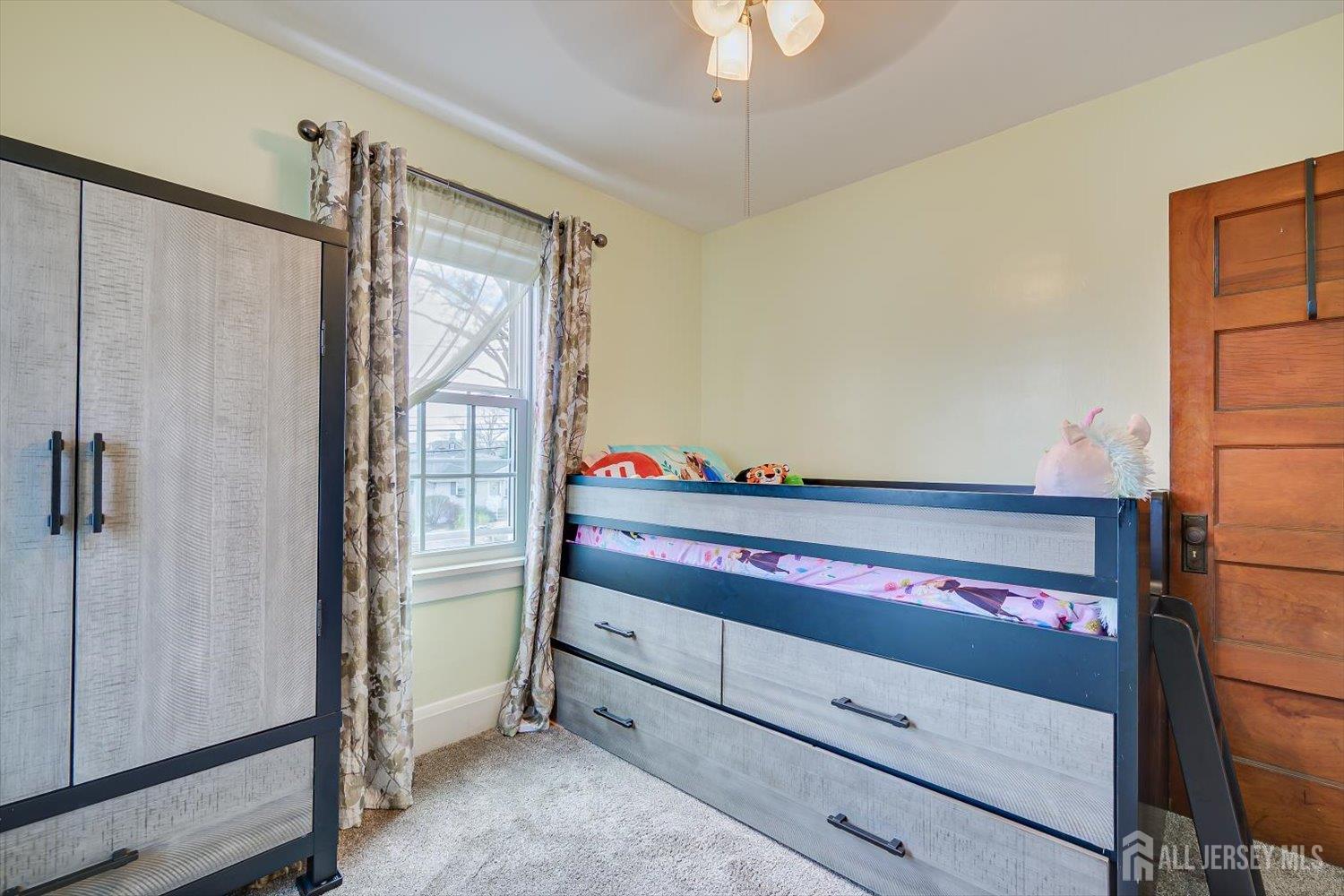 620 Dunellen Avenue Dunellen, NJ 08812 - Photo 30 of 48 a view of a hallway with closet
