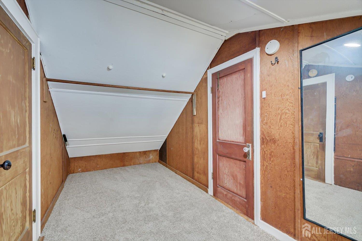 620 Dunellen Avenue Dunellen, NJ 08812 - Photo 32 of 48 a view of entryway