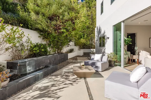$75,000 | 1895 Rising Glen Road, Los Angeles, CA 90069