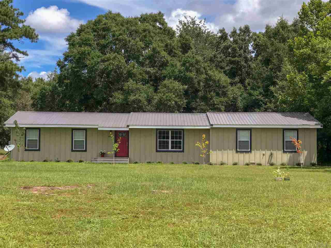 8950 Fortune Road Milton, FL 32583 - Photo 5 of 21 Gallery Image 5