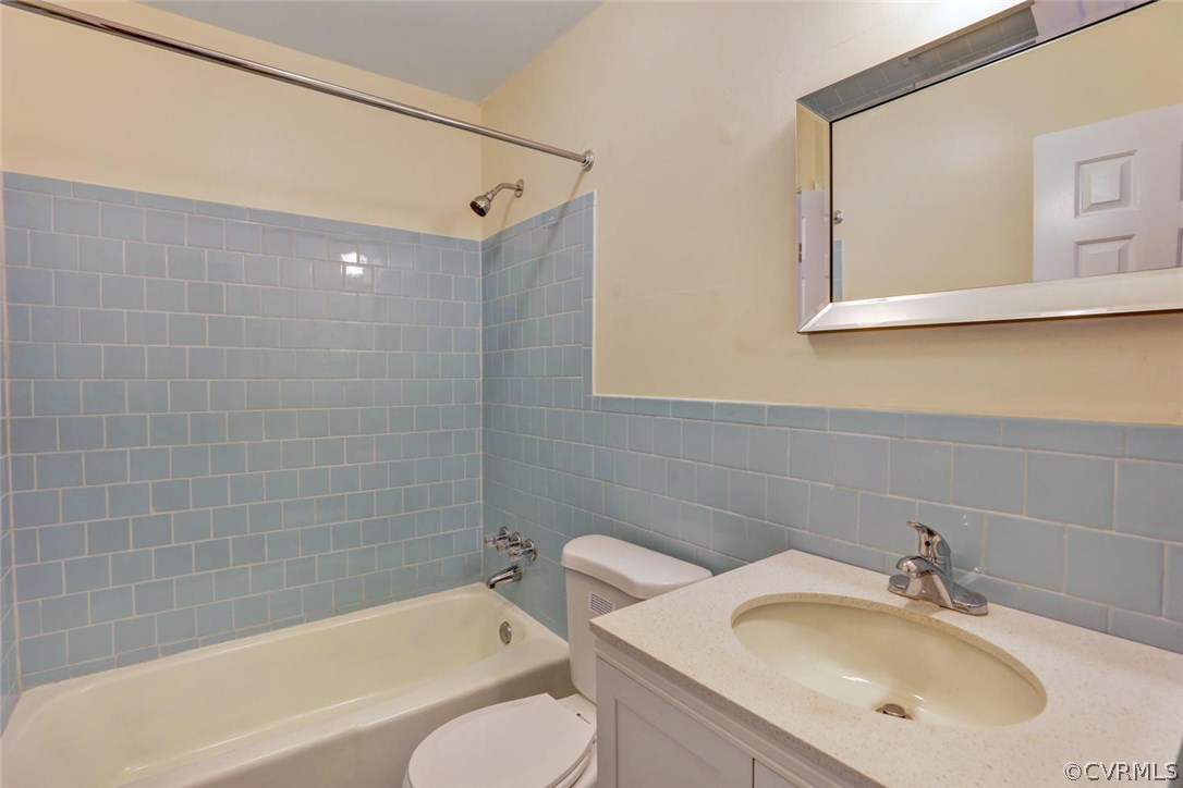 1946 Powell Road Richmond, VA 23224 - Photo 12 of 18 Gallery Image 12