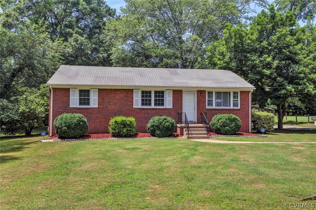 1946 Powell Road Richmond, VA 23224 - Photo 2 of 18 Gallery Image 2