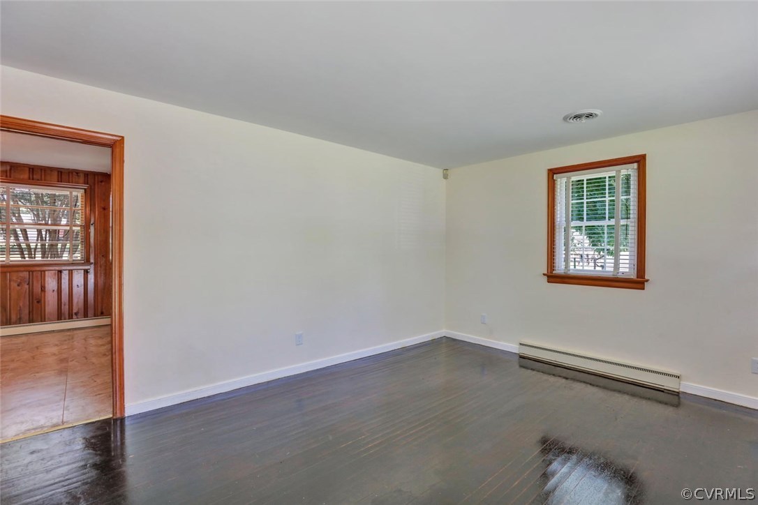 1946 Powell Road Richmond, VA 23224 - Photo 3 of 18 Gallery Image 3