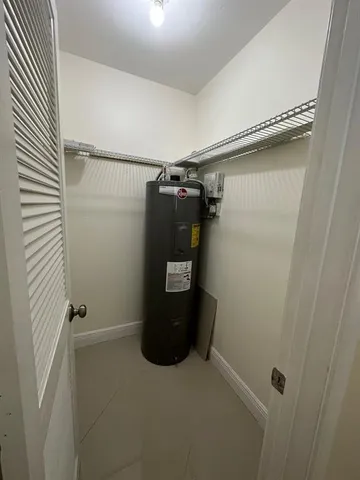 a view of walk in closet