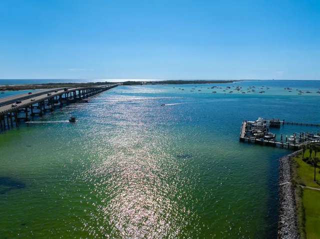 $949,000 | 5 Calhoun Avenue, Unit 407, Destin, FL 32541