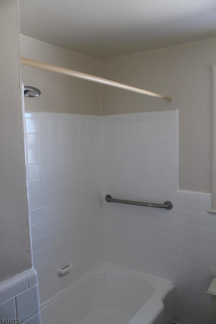 364 Orange Road, Unit B18 Montclair, NJ 07042 - Photo 9 of 9 a close up of a bathtub