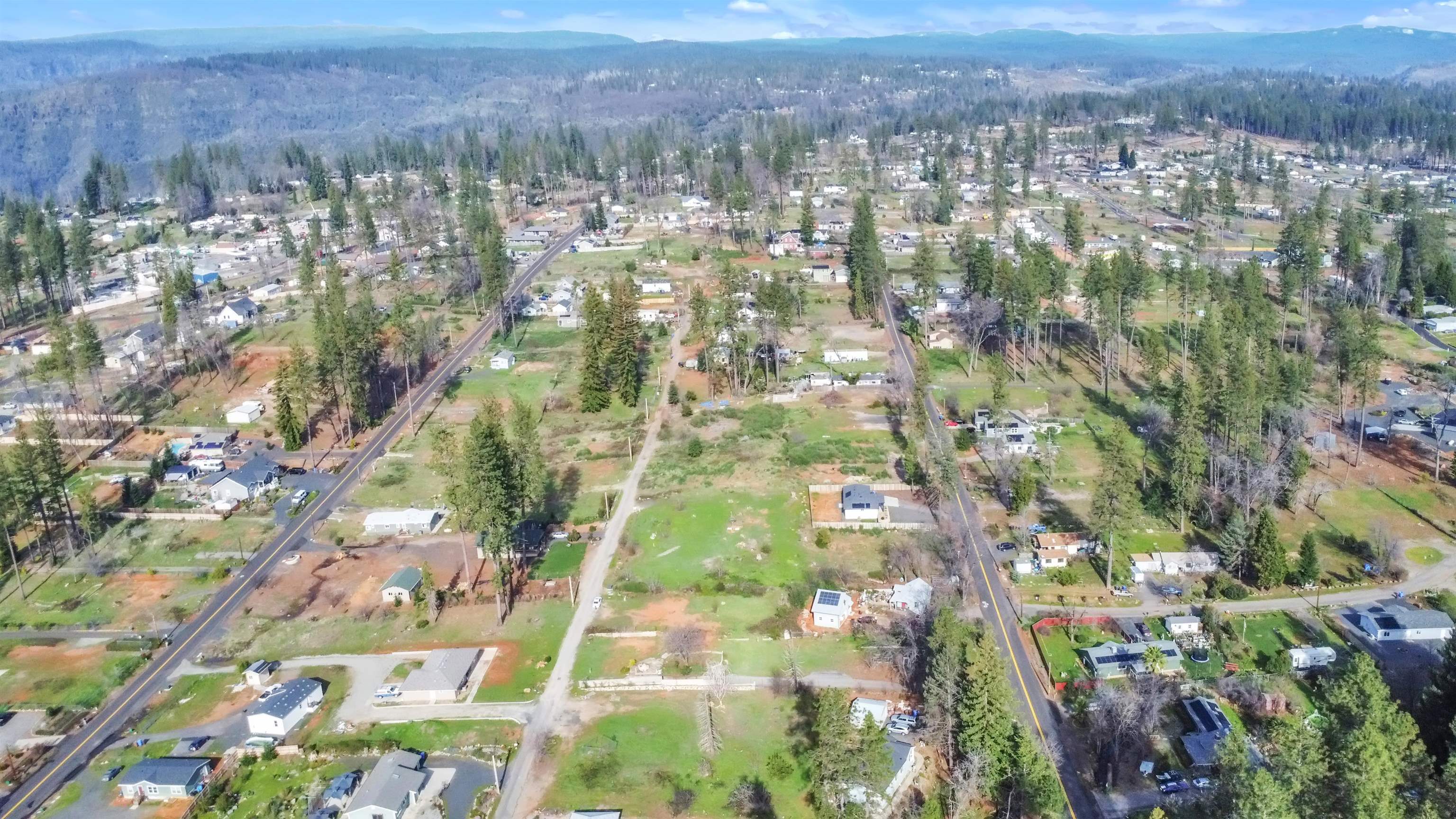 6251 Harvey Road Paradise, CA 95969 - Photo 21 of 48 a view of city and mountain