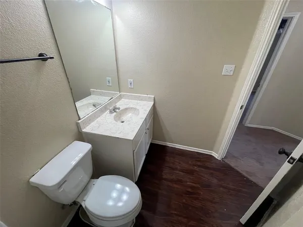 $2,495 | 640 Gibson Street, Cedar Hill, TX 75104