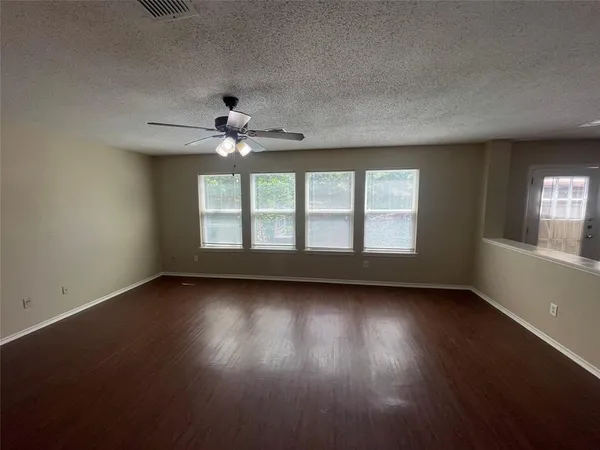 $2,495 | 640 Gibson Street, Cedar Hill, TX 75104
