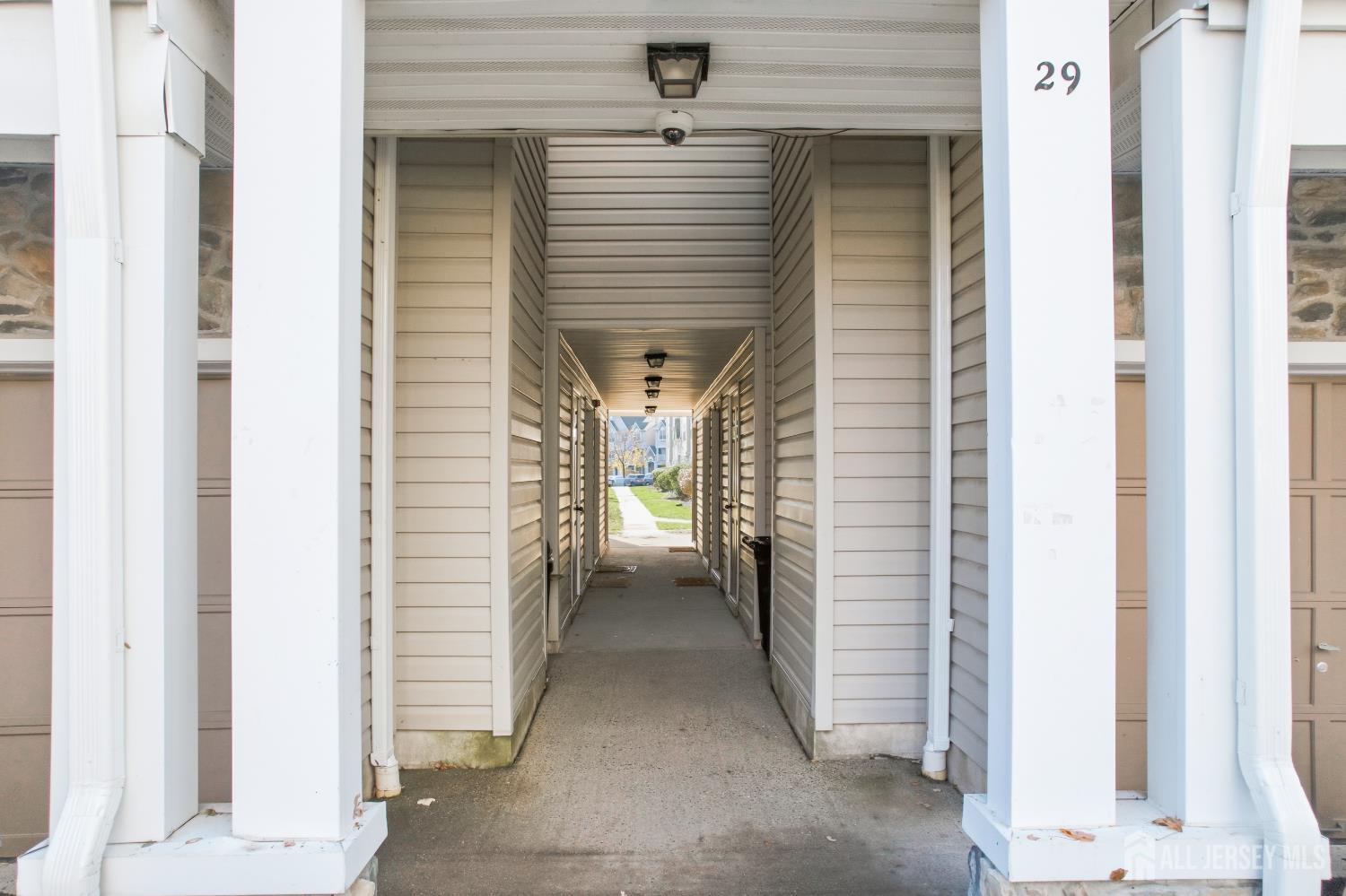 21 Newburgh Drive Edison, NJ 08820 - Photo 2 of 31 a view of a hallway with a white door