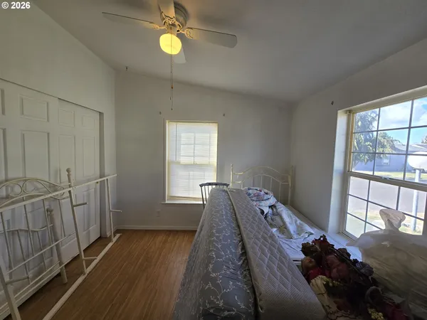 $275,000 | 1688 Northeast 3rd Place, Hermiston, OR 97838