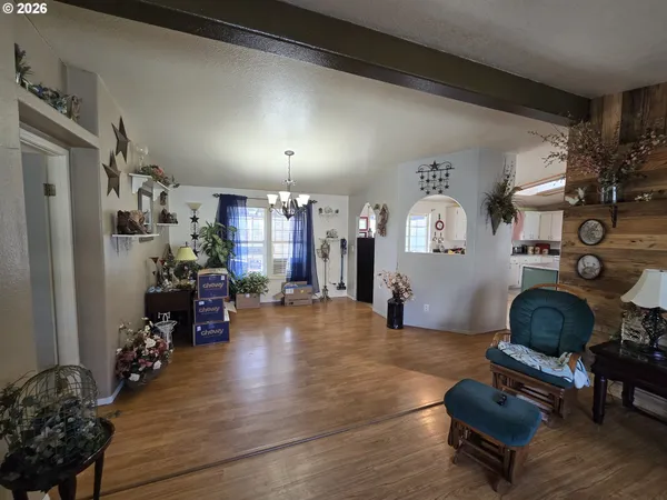 $275,000 | 1688 Northeast 3rd Place, Hermiston, OR 97838