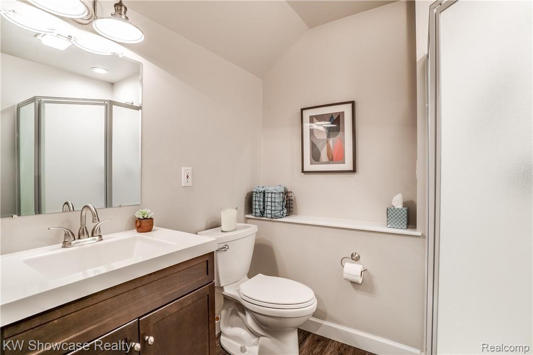 1422 North Hacker Road Howell, MI 48843 - Photo 38 of 44 Every bathroom in the home has been newly updated, including this full bath in the lower level.