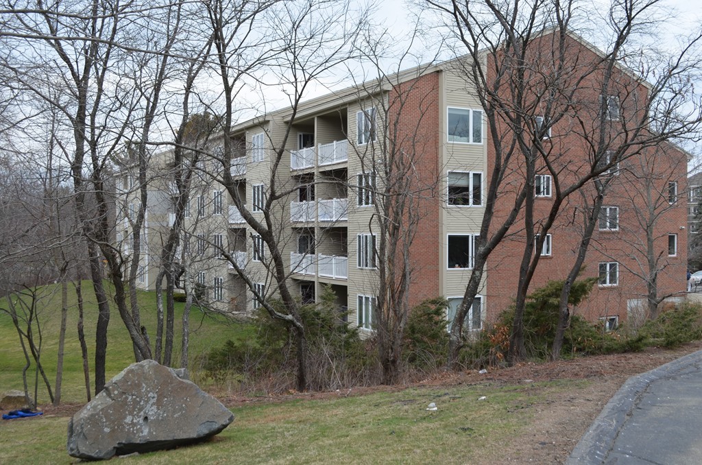 2 Duck Pond Road, Unit 101 Beverly, MA 01915 - Photo 1 of 14 Gallery Image 1