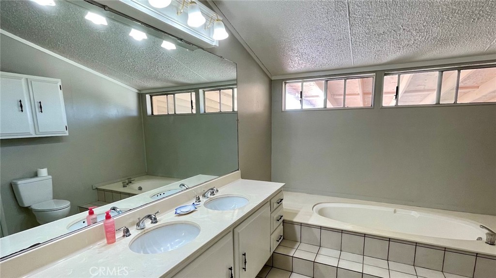 38013 Foothill Road Lucerne Valley, CA 92356 - Photo 8 of 26