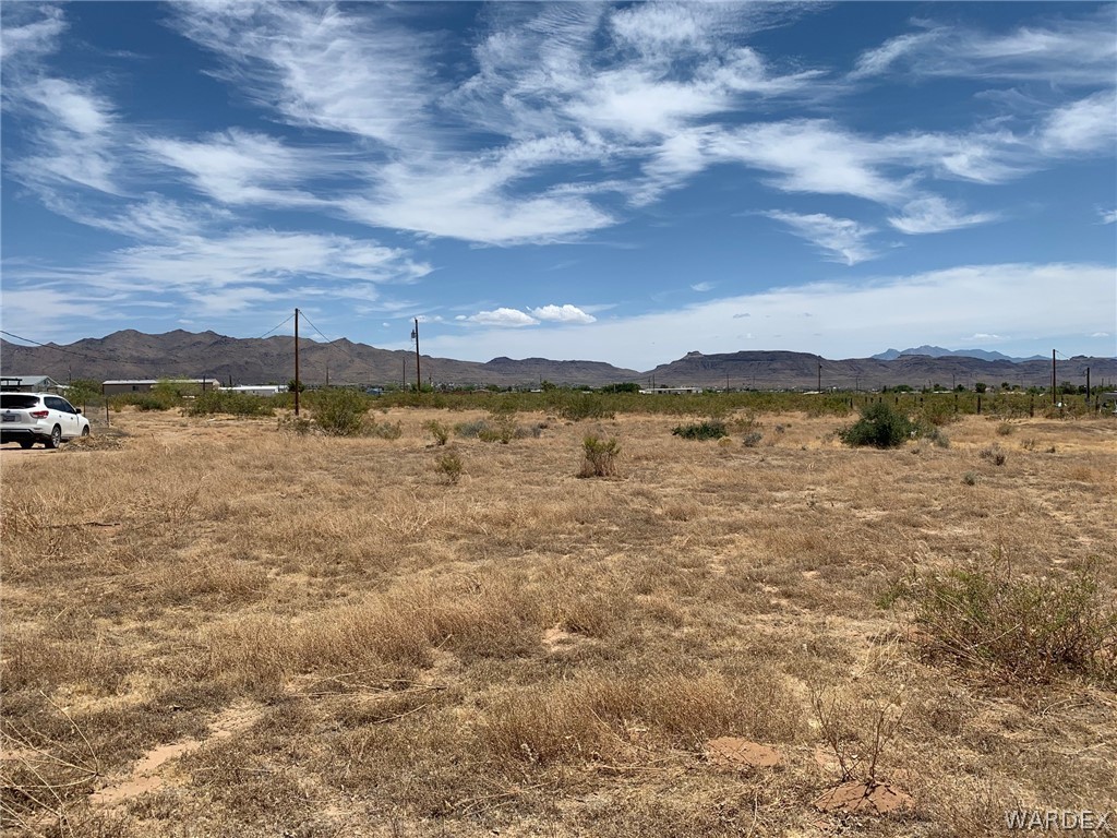 3468 Mobile Road Golden Valley, AZ 86413 - Photo 9 of 11 a view of lake