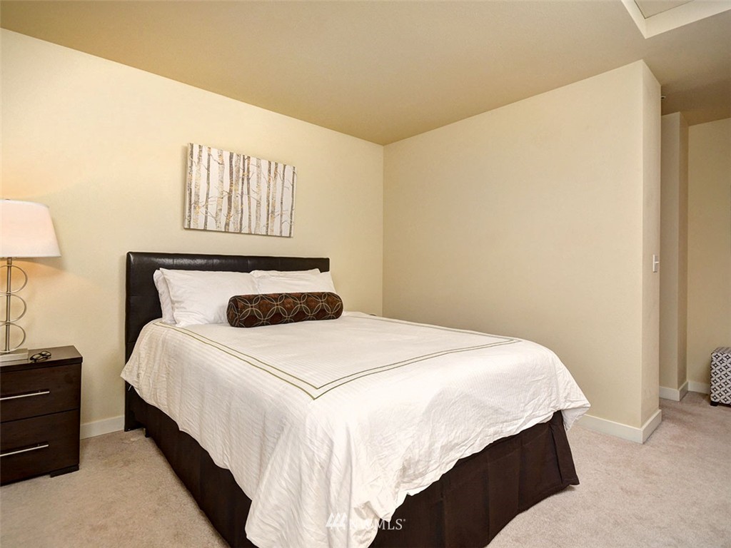 3914 243rd Place Southeast, Unit L303 Bothell, WA 98021 - Photo 14 of 24