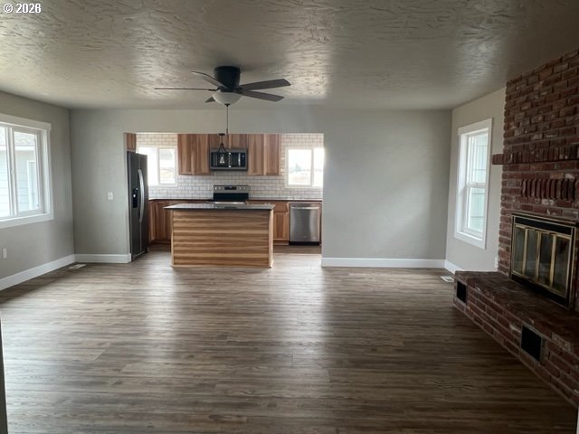 29752 Stanfield Meadows Road Hermiston, OR 97838 - Photo 3 of 15