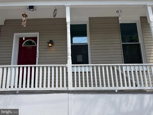 $255,000 | 108 North George Street, Pottsville, PA 17901