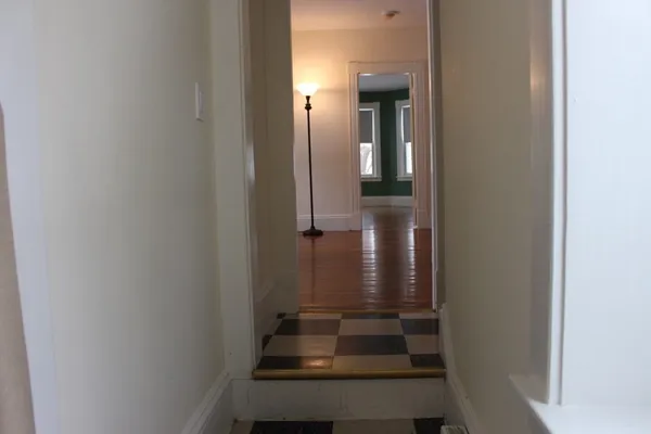 $2,150 | 121 Winter Street, Unit 4, Framingham, MA 01702