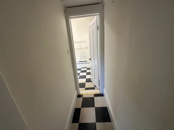 $2,150 | 121 Winter Street, Unit 4, Framingham, MA 01702