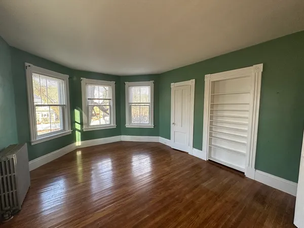 $2,150 | 121 Winter Street, Unit 4, Framingham, MA 01702