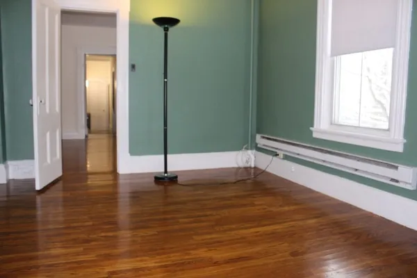 $2,150 | 121 Winter Street, Unit 4, Framingham, MA 01702