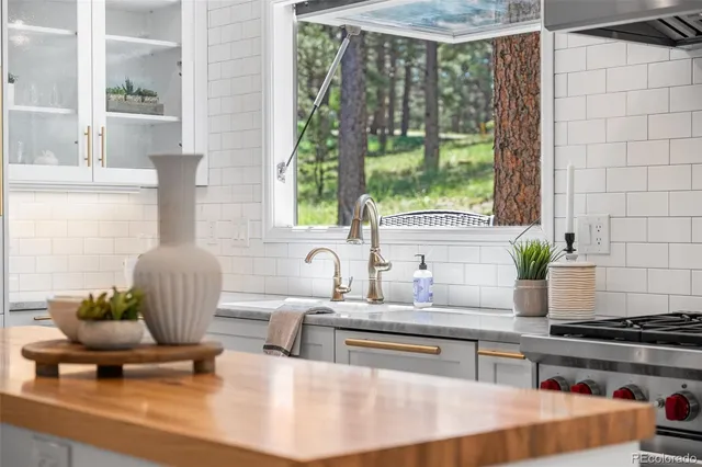 $1,179,000 | 160 Bristlecone Way, Boulder, CO 80304