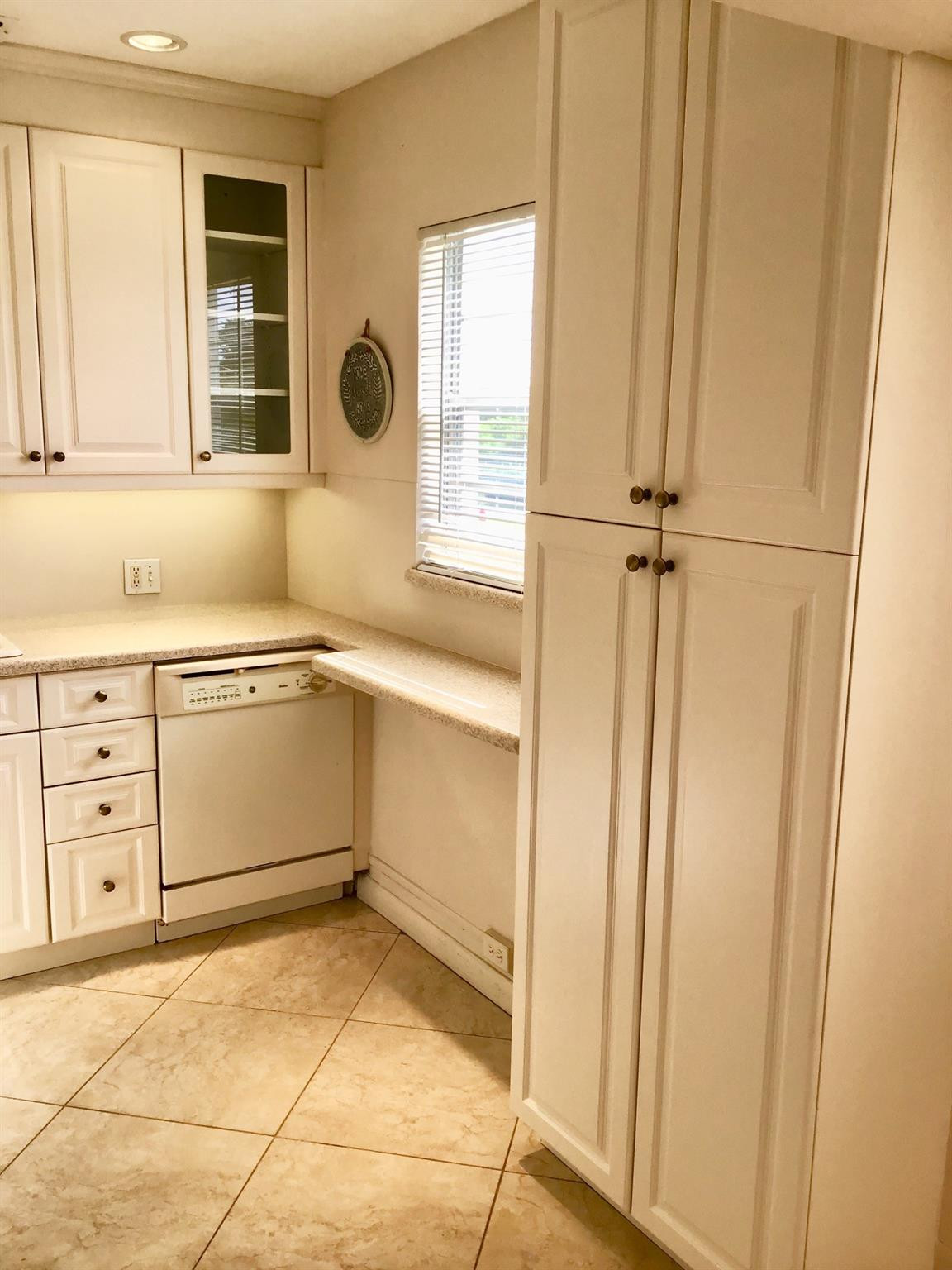 336 Brighton H, Unit 336 Boca Raton, FL 33434 - Photo 5 of 32 Photo 5