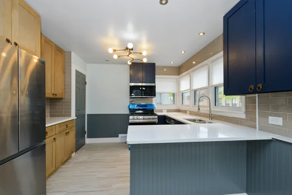 $3,400 | 7240 13th Street, Forest Park, IL 60130