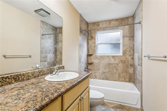 $1,300 | 6622 Fleur De Lis Drive, Unit 4, New Orleans, LA 70124