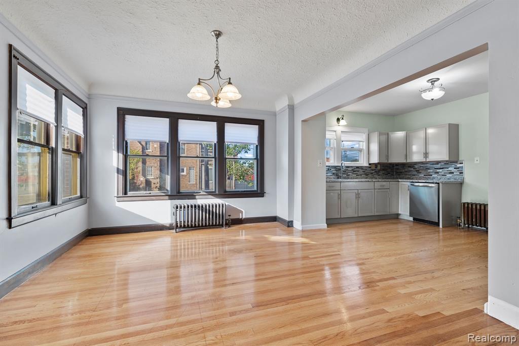 14960 Ashton Road Detroit, MI 48223 - Photo 10 of 37