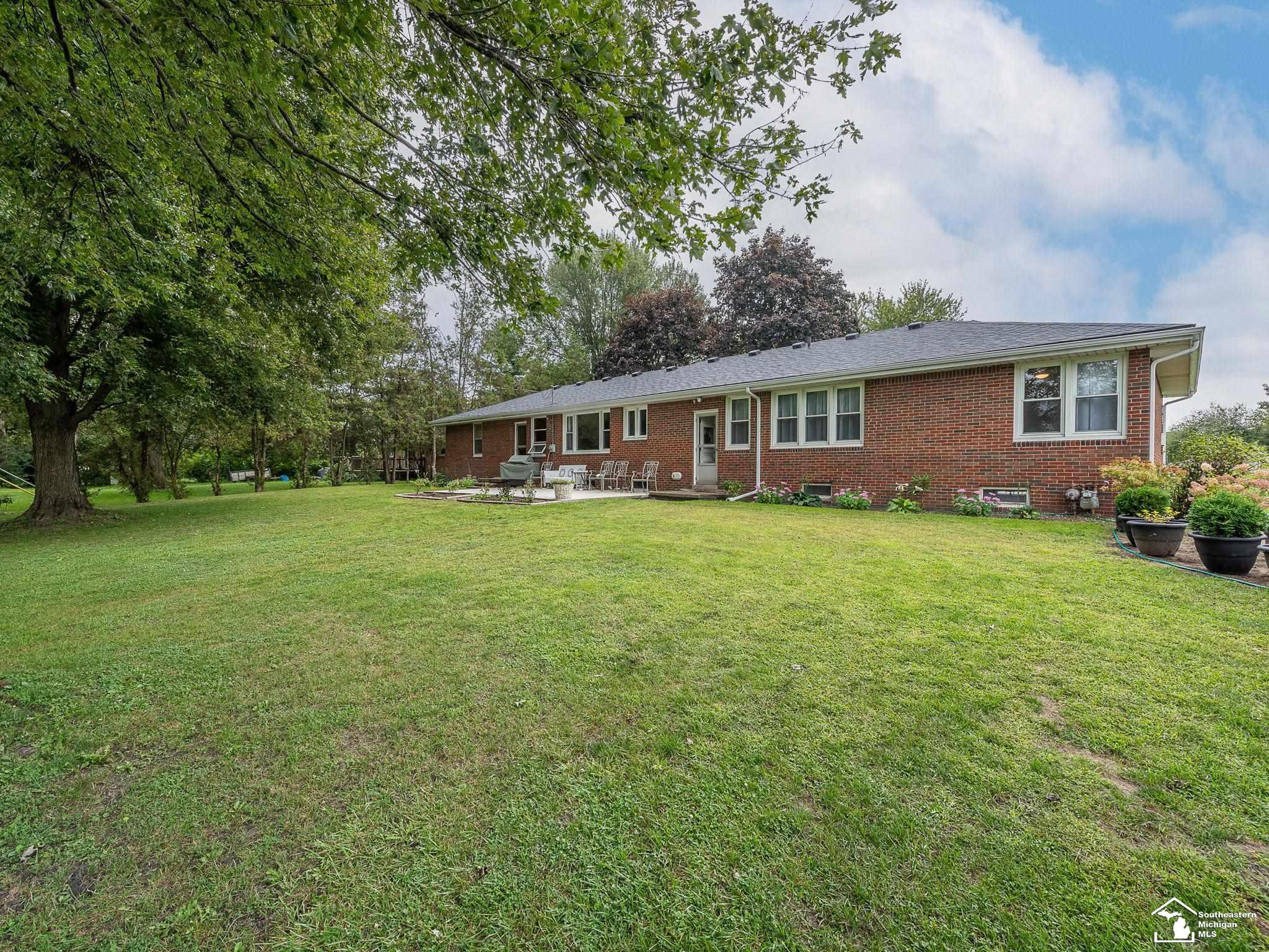 4060 Bluebush Road Monroe, MI 48162 - Photo 30 of 48 Gallery Image 30