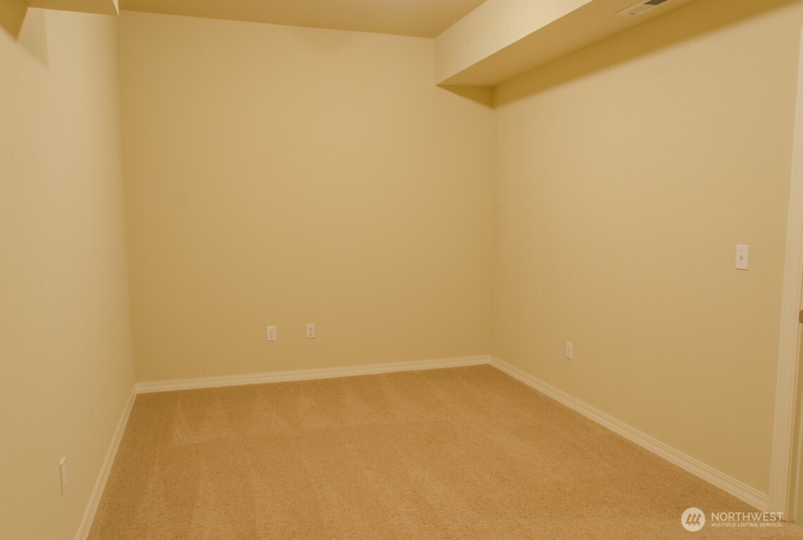 24036 39th Lane Southeast Bothell, WA 98021 - Photo 27 of 33 Gallery Image 27
