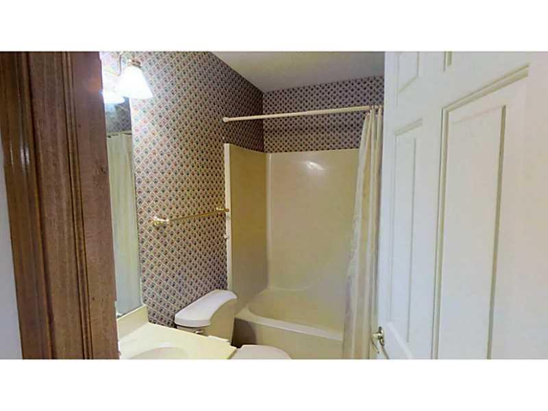 874 Trent Close, Unit 2 Springfield, OH 45503 - Photo 17 of 19