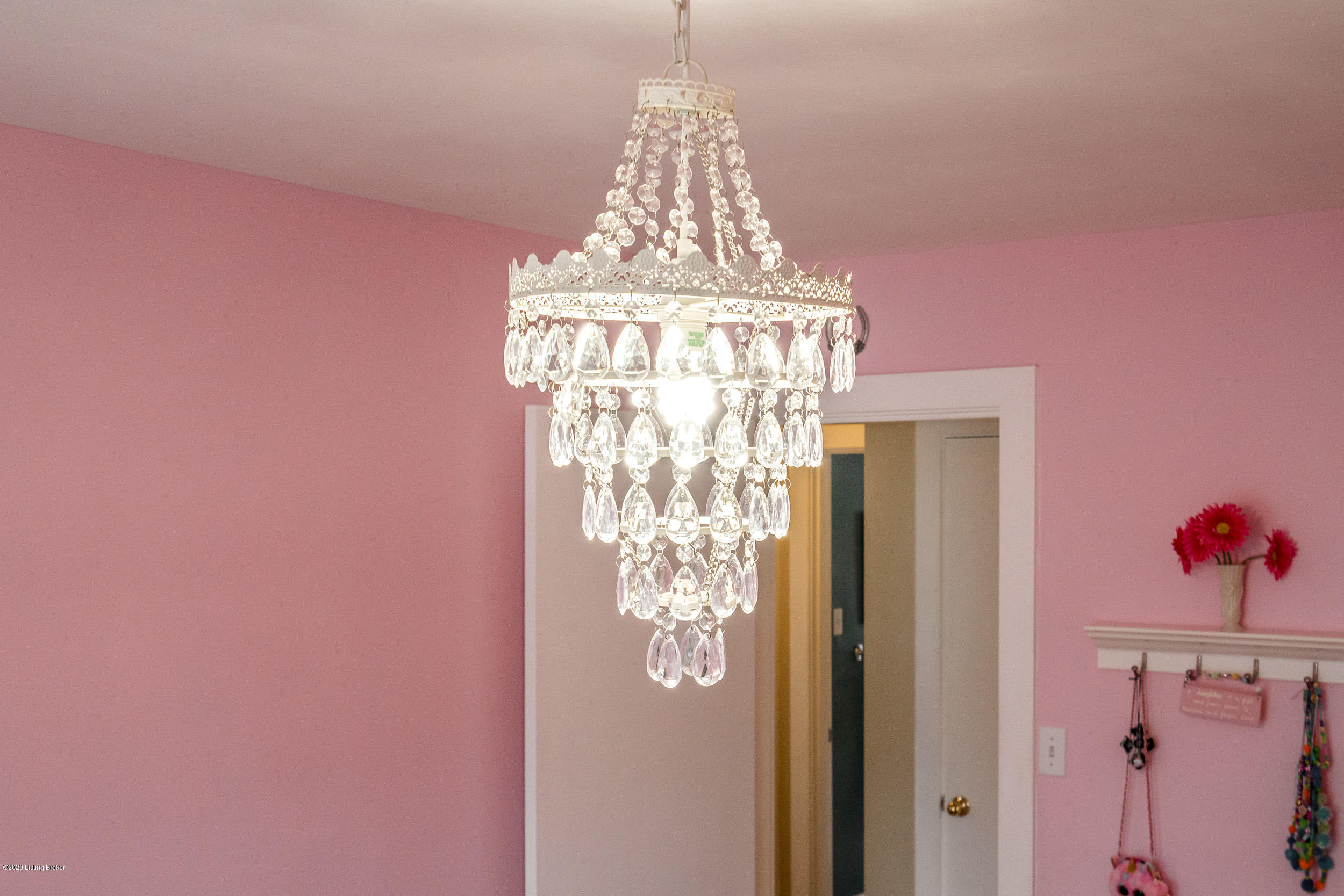 327 Biltmore Road Louisville, KY 40207 - Photo 28 of 52 327 Biltmore Road-50