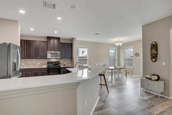 $376,000 | 1716 Arial Drive, Austin, TX 78753