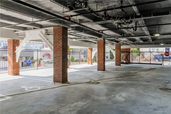 $7,450 | 108 Mamaroneck Avenue, Unit 201, Mamaroneck, NY 10543