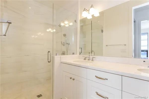 $7,450 | 108 Mamaroneck Avenue, Unit 201, Mamaroneck, NY 10543