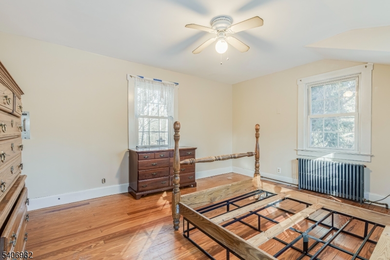 302 Oak Ridge Road West Milford, NJ 07438 - Photo 16 of 30