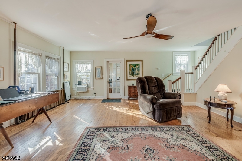 302 Oak Ridge Road West Milford, NJ 07438 - Photo 5 of 30