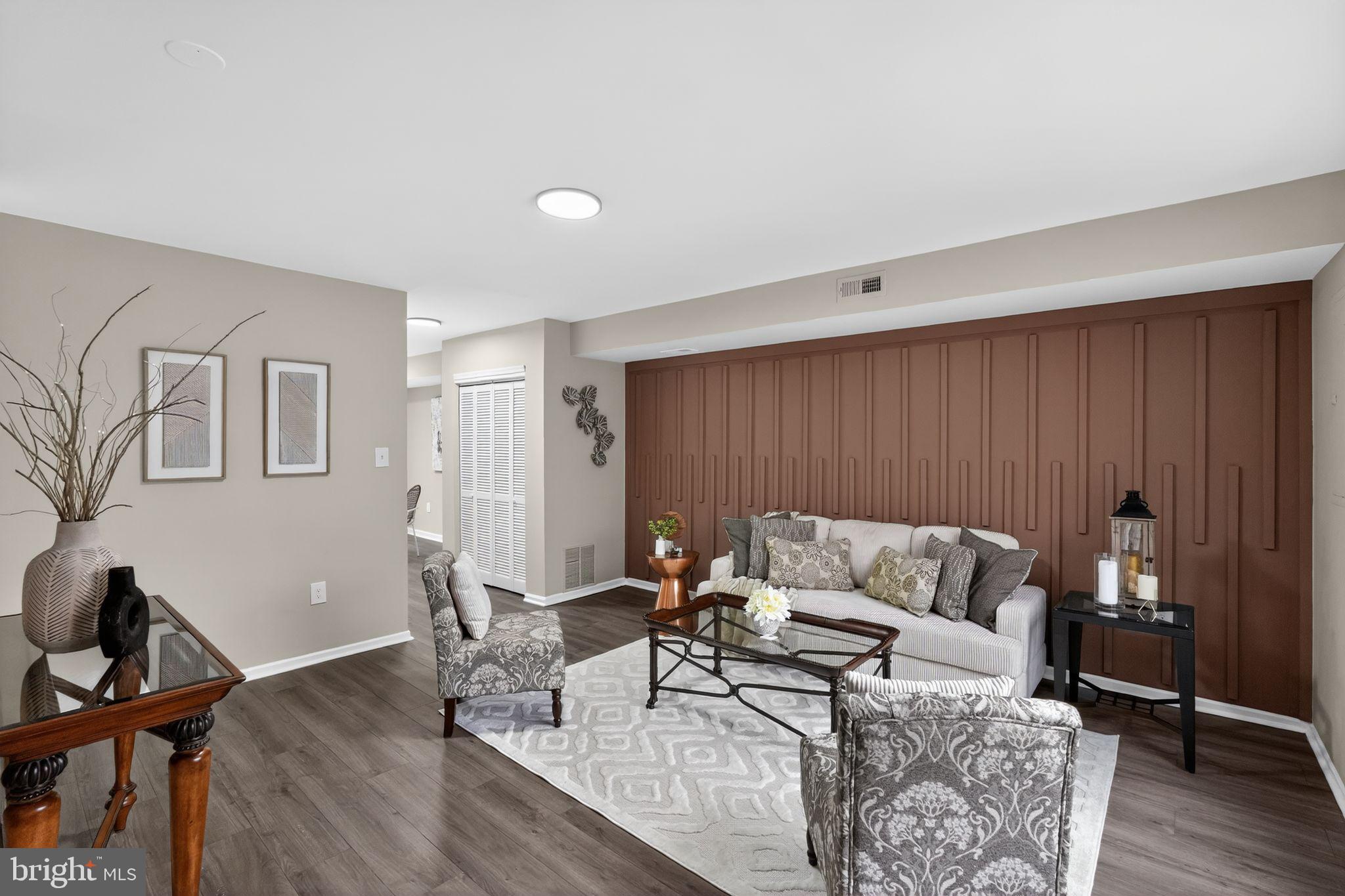 457 Vernon Road Philadelphia, PA 19119 - Photo 7 of 27 Gallery Image 7