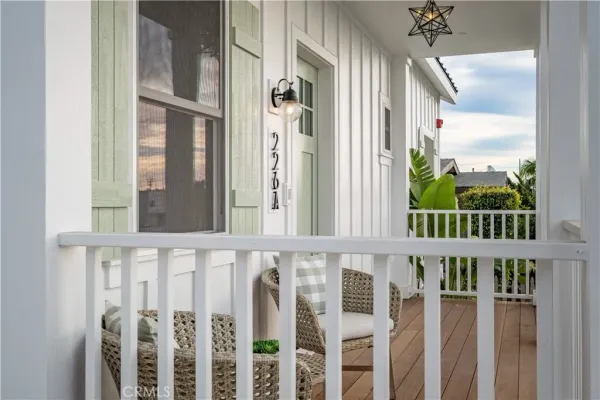 $1,400,000 | 226 Arena Street, El Segundo, CA 90245