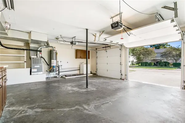 $2,550 | 312 Westmeade Drive, Gretna, LA 70056