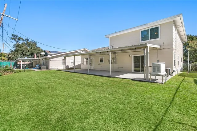 $2,650 | 312 Westmeade Drive, Gretna, LA 70056