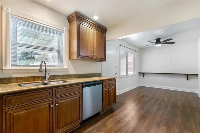 $2,650 | 312 Westmeade Drive, Gretna, LA 70056